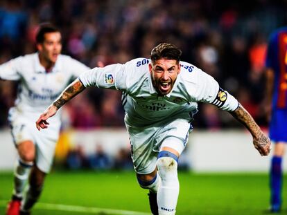 Sergio Ramos celebra el seu gol, l'empat, en l'últim sospir del partit.