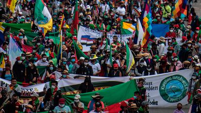 Una marcha de comunidades indígenas en Bogotá, el pasado 19 de octubre.