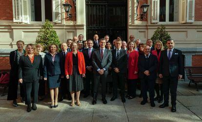 El presidente del Partido Popular, Alberto Núñez Feijóo, este martes un encuentro con los embajadores en España de los países miembros de la UE y el representante de la Comisión Europea.