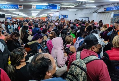 Imagen de archivo de una aglomeración en el metro de Ciudad de México.