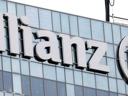 Popular sigue pasando factura a la filial española del grupo Allianz