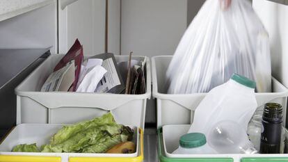 Siete de cada diez españoles reciclan en casa