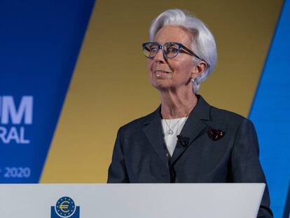 Lagarde llama a la cautela ante la vacuna y la prima de riesgo cae al nivel de febrero