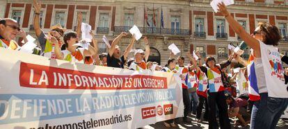 Trabajadores de Telemadrid se manifiestan contra el ERE.