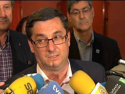 PSOE e IU apuestan por la agenda social en su primer contacto