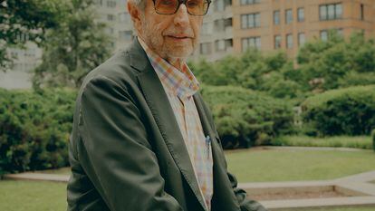 Bob Chapman fotografiado en Fordham College en Lincoln Center, Nueva York.