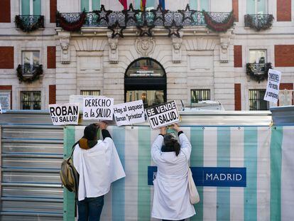 Manifestación convocada por el sindicato Amyts este miércoles en Madrid, en apoyo de la huelga de médicos y pediatras de atención primaria.