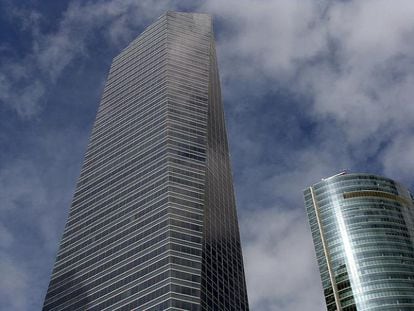 La Torre de Cristal, en la llamada zona de las Cuatro Torres, en el norte de Madrid.