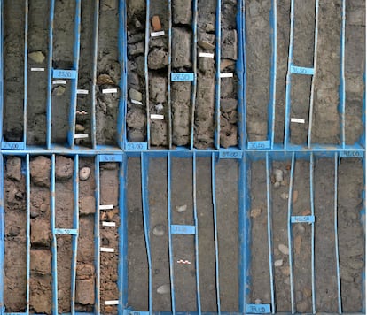 Los sondeos de hasta 50 metros han descubierto restos de cerámicas y sedimentos que prueban la existencia de un puerto en Cádiz datado hace, al menos, 3.000 años