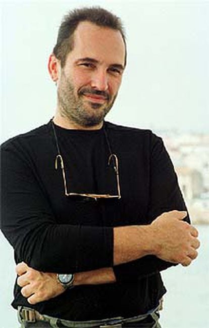 El francés Pitof, director de la película <i>Vidocq</i>.