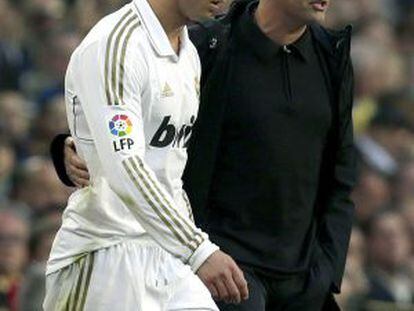 Mourinho y Cristiano, en el Camp Nou.