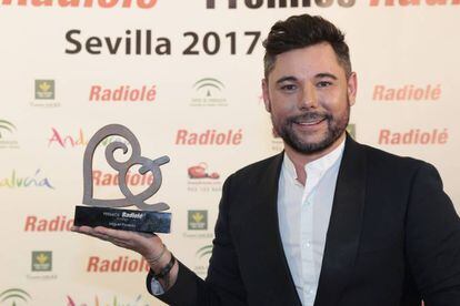 El cantante Miguel Poveda, durante los premios Radiolé 2017 en Sevilla.