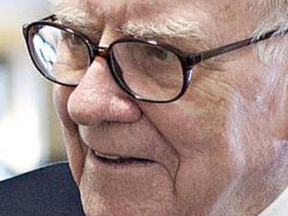 Warren Buffett ocupa el tercer puesto con una fortuna de 44.000 millones
