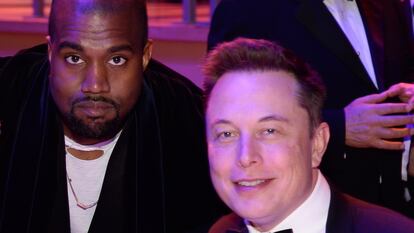 El rapero Kanye West y el magnate Elon Musk, dueño de Twitter, en una imagen de 2021.