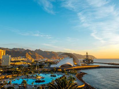 Canarias se promociona como destino
de negocios