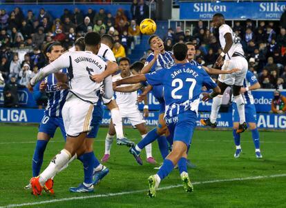 Clasificaciones de jugadores de alavés contra real madrid