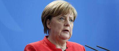 La canciller alemana, Angela Merkel, hoy en una rueda de prensa.
