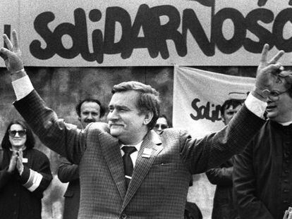 El fundador del sindicato Solidaridad y expresidente polaco Lech Walesa, en 1989.