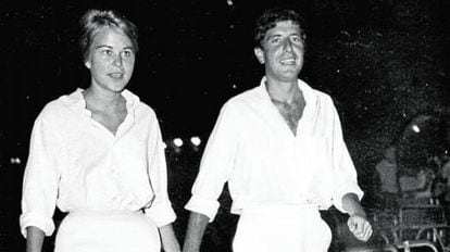 Marianne Ihlen y Leonard Cohen, en otro fotograma del documental.
