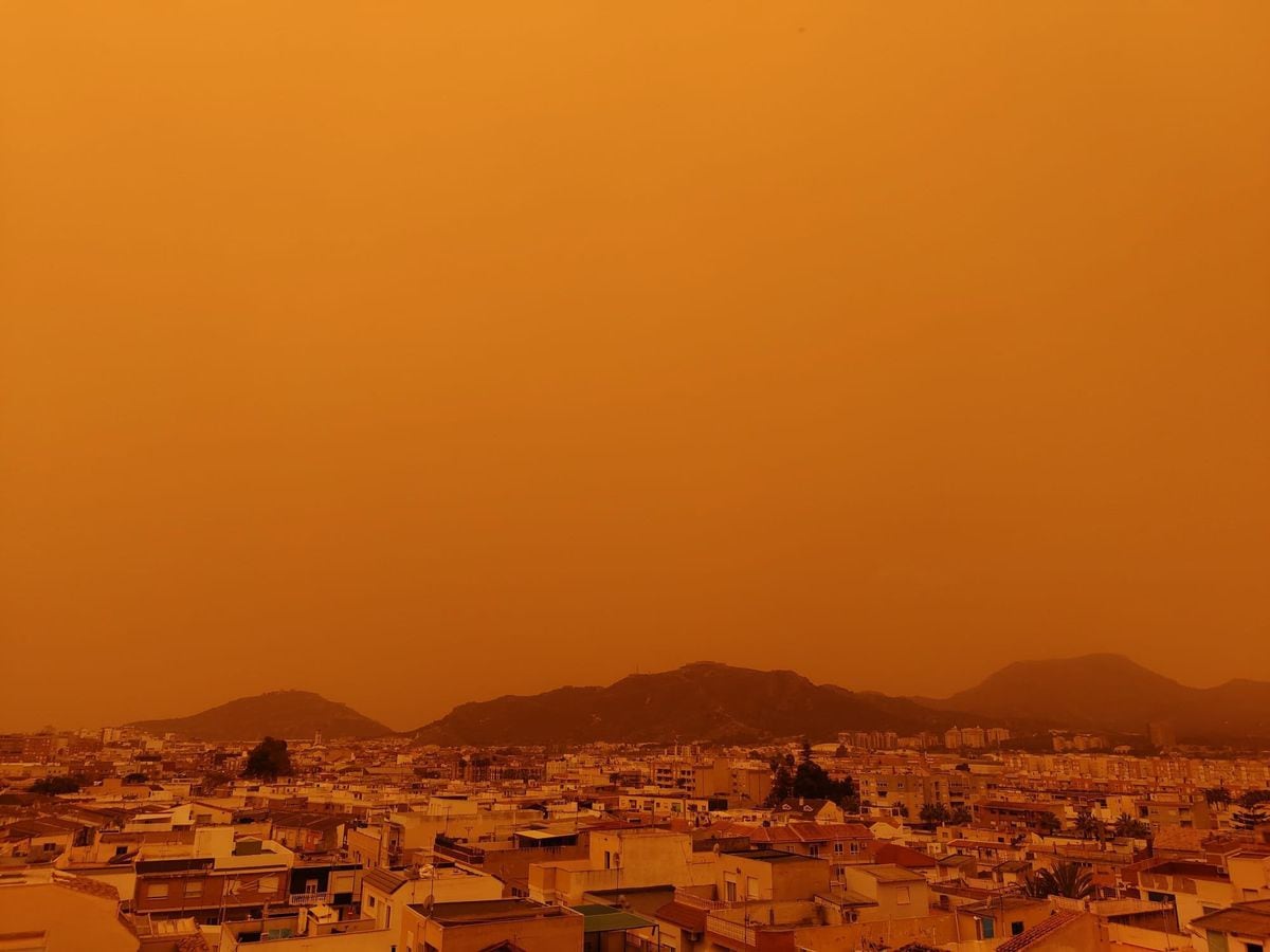Pogoda: Nie Mars, to Murcja: Pył z Sahary zabarwia hiszpańskie niebo na czerwono |  Hiszpania