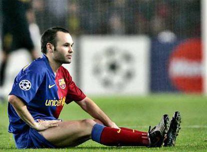 Iniesta, tras lesionarse