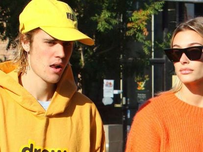 Justin Bieber y Hailey Baldwin, por las calles de Los Ángeles, el pasado octubre.