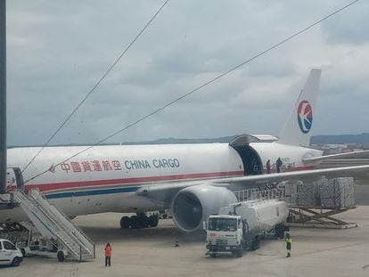 El avión llegado a Zaragoza desde China con material sanitario para la Comunidad Valenciana.