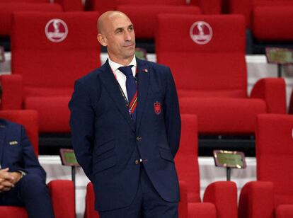 El presidente de la Federación Española de Fútbol en el partido entre España y Japón en el pasado Mundial de Fútbol femenino.