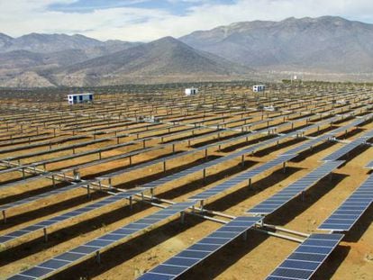  Parque fotovoltaico de El Olivo, de Grenergy, en la región chilena de Coquimbo.