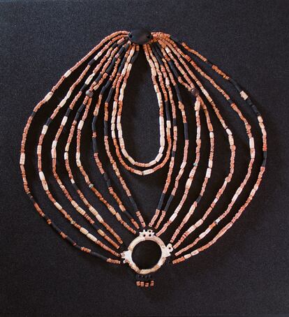Reconstruction of the necklace of more than 7000 years of Ba'ja, today exposed in the new Museum of Petra in Jordan.