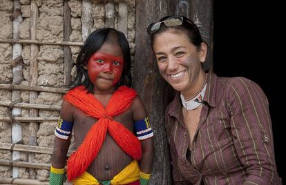 La bióloga marina y fotógrafa Cristina Mittermeier, en uno de sus viajes a Brasil.