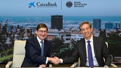 CaixaBank y Mobile World Capital Barcelona (MWCapital) renovaron su acuerdo de colaboración para fomentar el desarrollo digital de la sociedad y potenciar el talento, la innovación y la transformación digital con visión humanista. La entidad forma parte del patronato de Mobile World Capital Barcelona desde 2019. El acuerdo, que estará vigente hasta 2027, fue firmado por José Ignacio Goirigolzarri, presidente de CaixaBank, y Francesc Fajula, consejero delegado de MWCapital.