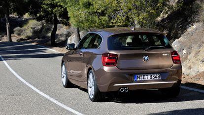 BMW Serie 1 3p, vista trasera