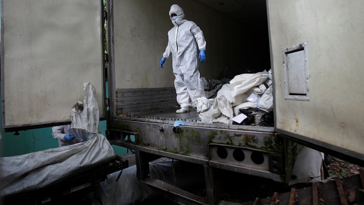Honduras identifica a las 46 reclusas asesinadas tras motín en un penal de mujeres: “Es como una película de terror” |  Internacional