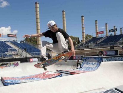 Un &#039;skater&#039; se entrena en los X Games.