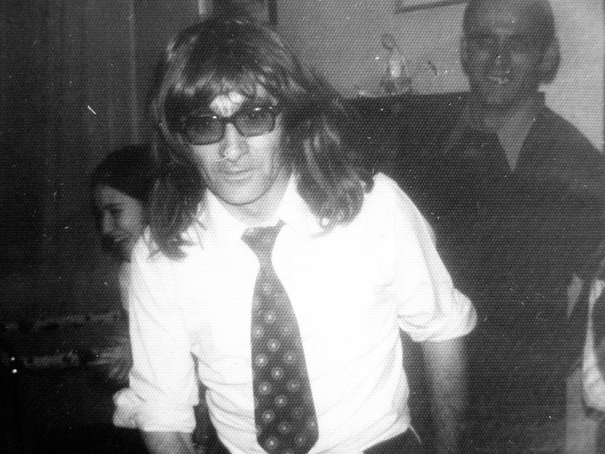 El Que La Hace Riendo Llorando La Paga Cancion Así salían de fiesta nuestras abuelas y abuelos | Tentaciones | EL PAÍS