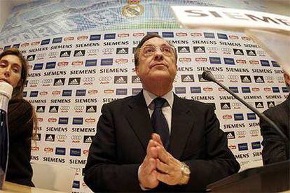 Florentino Pérez, durante la conferencia de prensa en la que anunció su dimisión irrevocable como presidente del Madrid.