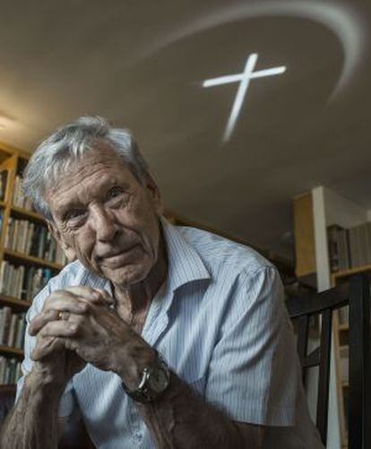 Amos Oz, durante la entrevista en su casa en Tel Aviv.