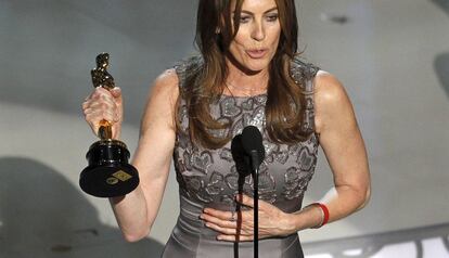 Kathryn Bigelow, directora de 'En tierra hostil', habla en la 82ª edición de los Oscar (2010), tras ganar la estatuilla a la mejor dirección.