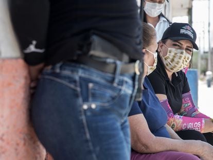 Maribel en campaña por las calles de Angamacutiro.