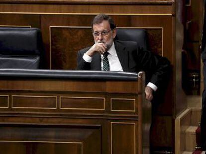 El PDeCAT pide a Puigdemont que levante la suspensión de la independencia si se activa el artículo 155