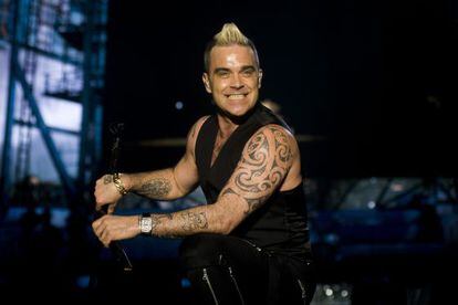 Robbie Williams, durante su actuaci&oacute;n la noche del s&aacute;bado en el Hard Rock Rising Festival. 