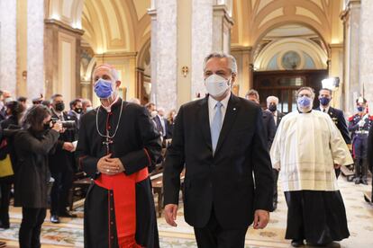 The President of Argentina, Alberto Fernández, enters the Buenos Aires Cathedral accompanied by Archbishop Mario Poli, on May 25, 2022.