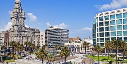 Plaza de la Independencia de Montevideo.