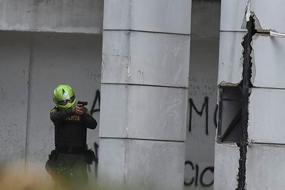 Policía en protestas en Colombia
