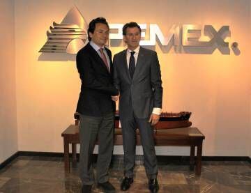 Lozoya y Feijóo, tras una reunión en México en 2014, en una imagen difundida por la Xunta.