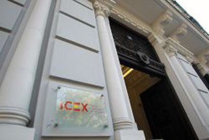 Entrada de la sede central del ICEX en Madrid.