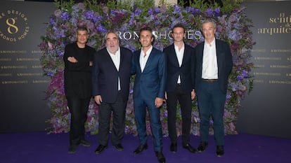 Rafael Aranda, Eduardo Souto de Moura, Saïd Hejal, Pablo Bofill y Rafael de La-Hoz, el pasado martes, durante la presentación de 'La esencia de la arquitectura'.