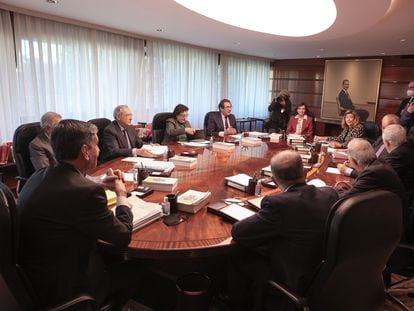 El pleno del Tribunal Constitucional, presidido por Pedro González-Trevijano, en una imagen de la semana pasada.