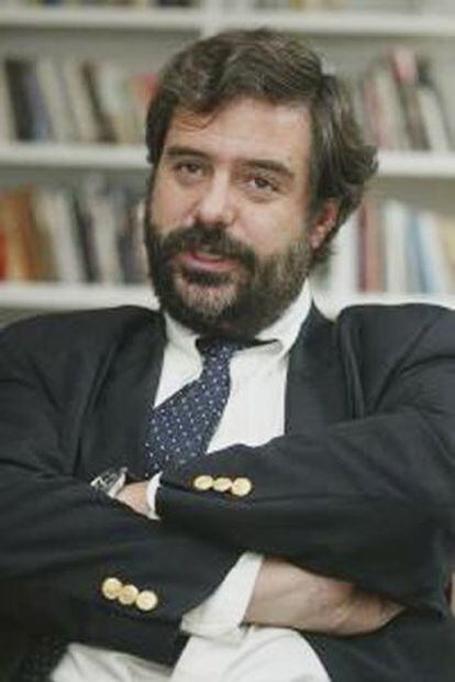 Juan García de Oteyza, editor.